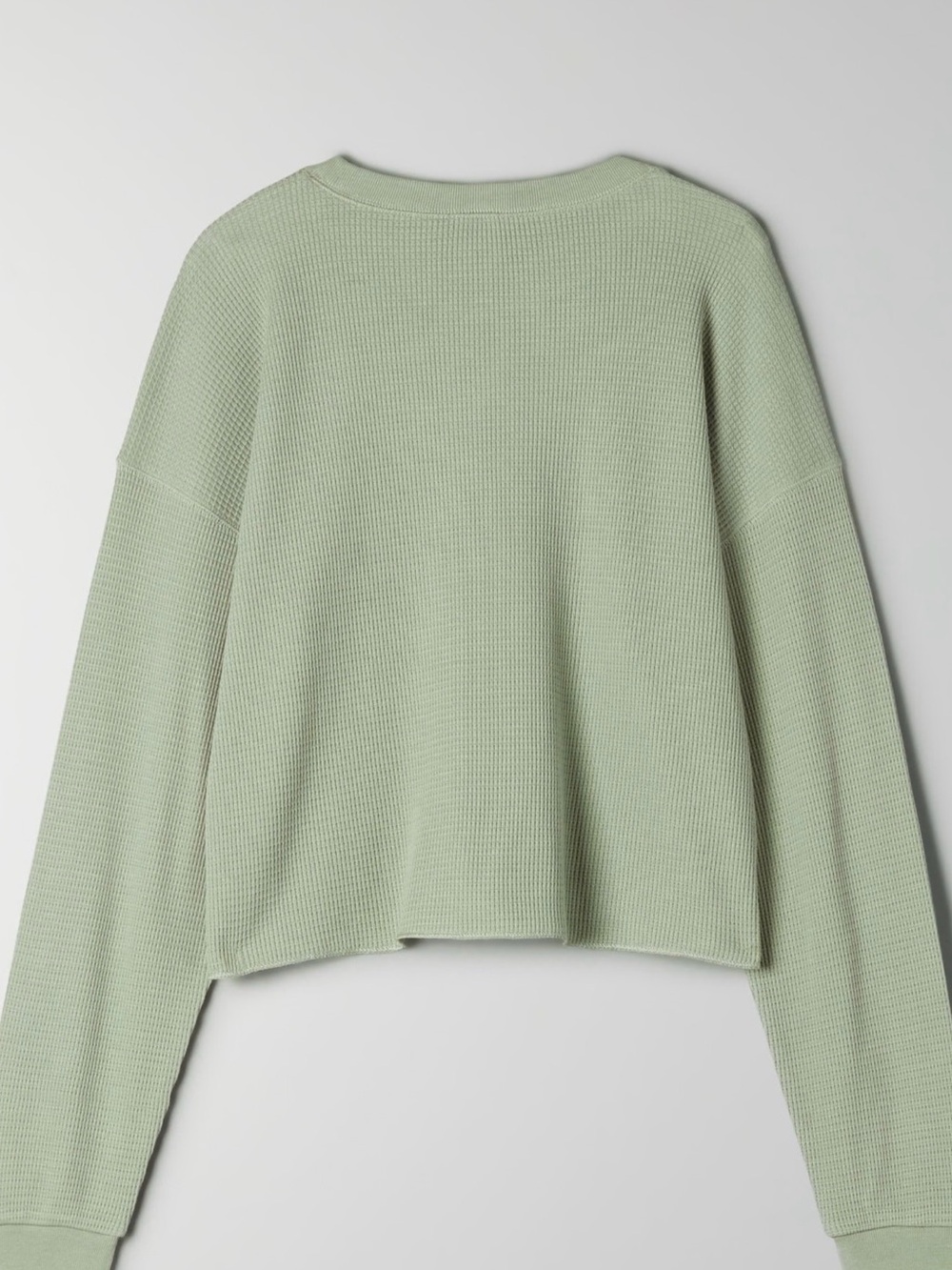 Aritzia TNA Waffle Knit Crew Boxy Long sleeve in Seagrass Green - Picture 4 of 11